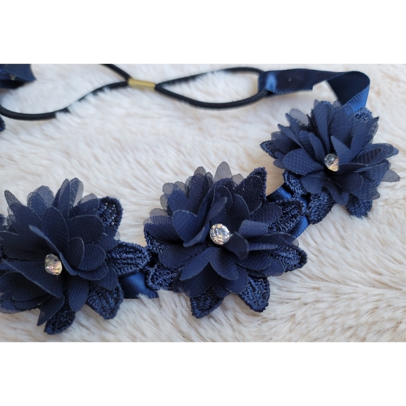 Navy flower headband - Picture 6 of 16